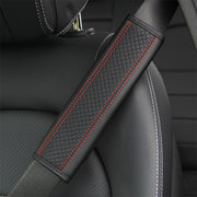 シートベルトカバー 単品 1枚 シートベルト用パッド カー用品 車用品 肩当て ショルダーパッド 痛み軽減 負担軽減 面ファスナー マジック テープ レザー調 フェイクレザー おしゃれ シンプル 高級感 シック 内装 カスタム 簡単装着