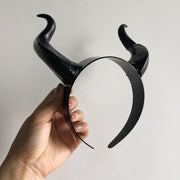 悪魔の角 ツノ付きカチューシャ コスプレ デビル サタン 魔女 ハロウィン 仮装 衣装小物 イベント パーティ 角付き ホーン ヘッドドレス ヘアアクセサリー 取り外し可
