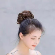 お団子ウィッグ ポイントウィッグ ヘアクリップ バンスクリップ 部分かつら つけ毛 エクステ お団子ヘア シニヨン風 ヘアアクセサリー ファッション小物 ヘアアレンジ 簡単 おしゃれ ボリュームアップ シンプル 黒 茶
