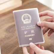 パスポートケース 2個セット パスポートカバー 貴重品ケース 旅行用品 半透明 クリア ポケット付き 二つ折り シンプル 海外旅行 トラベル 便利グッズ