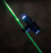 クリップライト ガイロープライト 警告灯 電池式 小型 軽量 360度回転 多用途 帽子 眼鏡用 テント タープ キャンプ アウトドア