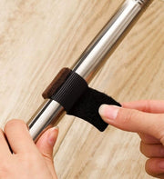 傷防止テープ パイプ椅子用 1脚分 4個セット 椅子用 チェア用部品 椅子脚カバー 床 家具 保護 防音 騒音防止 キズ防止 面ファスナー カット可能 便利 シンプル 簡単
