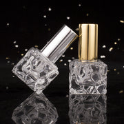 アトマイザー 10ml 香水 詰め替え 容器 ボトル キャップ スプレー かわいい おしゃれ 高級感 コンパクト ミニ 持ち運び 携帯