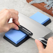 包丁研ぎガイド 包丁研ぎホルダー 角度固定器具 キッチン用品 初心者用 簡単補助具 ナイフ シャープナー補助 プラスチック製