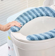 便座シート 便座カバー 貼り付け O型 U型 トイレ用品 便座クッション 粘着式 繰り返し使える 水洗い可能 便利 簡単 衛生的 シンプル ふわふわ ボーダー お洒落