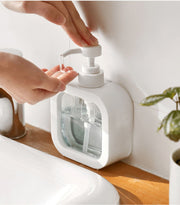 ソープボトル ディスペンサー 300ml 500ml 日用品雑貨 バス用品 詰め替えボトル プラスチック製 ポンプ シャンプー ハンドソープ 洗剤 液体 詰替え容器 クリア 透明 浴室 バスルーム 洗面所 キッチン 台所