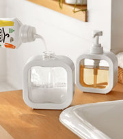 ソープボトル ディスペンサー 300ml 500ml 日用品雑貨 バス用品 詰め替えボトル プラスチック製 ポンプ シャンプー ハンドソープ 洗剤 液体 詰替え容器 クリア 透明 浴室 バスルーム 洗面所 キッチン 台所