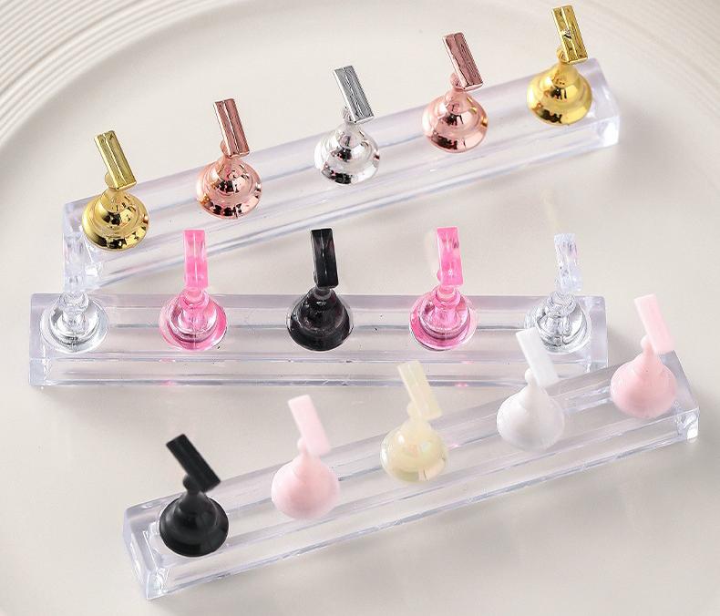 ネイルチップスタンド 5個セット マグネット 磁石 ネイルアート用 クリア台座 商品画像2