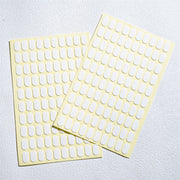 ネイル用両面テープ ネイルチップ用シール 接着シール グミシール 粘着シール ネイルグッズ ネイルアート ネイル用品 付け爪用 固定 セルフネイル