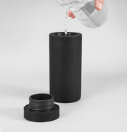 ソープディスペンサー 詰め替えボトル 液体石鹸 ハンドソープボトル シリコン 240ml ランドリーボトル 洗濯洗剤 食器用洗剤 スクイーズ 洗剤ボトル 容器 ケース 詰め替え用 シンプル