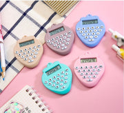 電卓 ミニ 計算機 電池式 イチゴ 苺 いちご おしゃれ かわいい コンパクト 持ち歩き 文房具 文具 ステーショナリー 雑貨 プチギフト 贈り物 ストロベリー