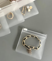 アクセサリーケース 3枚セット アクセサリー用パウチ 小分けパック 密封パック 小分け袋 収納 保管 コンパクト 旅行 出張 お出掛け 持ち運び 半透明