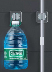 モップホルダー ほうきホルダー 単品 1個 日用品雑貨 掃除用品 傘掛け 傘立て 掃除用具 壁取り付け シール式 壁掛け 固定 省スペース 箒 整理整頓 防水 スタイリッシュ シンプル 便利 お洒落