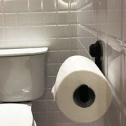 ペーパーホルダー トイレットペーパーホルダー ロールペーパーホルダー タオルホルダー キッチン 洗面所 吸盤 便利 タオル掛け