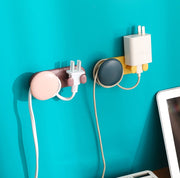 ケーブルホルダー コードホルダー 単品 収納 巻き取り ケーブルクリップ 配線 USB 整理整頓 粘着テープ 防水 PCアクセサリー イヤホン 充電ケーブル まとめる 絡みにくい 落下防止 壁用 壁付け シンプル おしゃれ キッチン テレビ台 インテリア雑貨 カジュアル ツートンカラー 緑 青 白 灰 黄 ピンク 茶