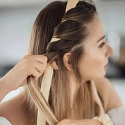 ヘアカーラー カールバンド シュシュ ヘアクリップ 4点セット ヒートレス 寝ながら 睡眠中 就寝中 手巻きカーラー 巻き髪 クセづけ ヘアアレンジ スタイリング パーマ カール アイロン不要 便利 簡単