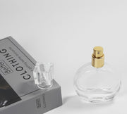 アトマイザー 単品 スプレーボトル 詰め替え容器 30ml 50ml ガラス アロマ 香水 パフューム 瓶 小分け 消毒液 持ち歩き 携帯用 ミニボトル プッシュ式 無地 クリア シンプル おしゃれ かわいい
