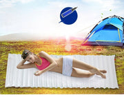 エアーマット 簡易ベッド スリーピングマット エアーベット 手動エアポンプ付き 空気入れ付き 折りたたみ アウトドア寝具 キャンプ 防災 海 海水浴 マット クリア 透明 コンパクト収納 凸凹 厚い 車中泊