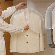 衣類カバー ショートタイプ 単品 1枚 ほこりよけカバー 衣服 ショルダーカバー 肩掛け 吊り下げ衣類 洋服カバー 防汚 防塵 吊るし収納 クローゼット 日用雑貨