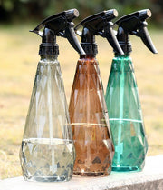 霧吹き スプレーボトル ガーデニング雑貨 ガーデニング用品 生活雑貨 日用雑貨 600ml 2段階調整 スリム 半透明 クリア 可愛い キュート おしゃれ エレガント きれい シック
