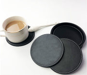 コースター 単品 1枚 日用品雑貨 キッチン カトラリー 直径10cm レザー調 断熱 無地 シンプル 滑り止め 撥水 防水 防汚 円形 正方形 サークル ラウンド スクエア ブラック ブルー ブラウン