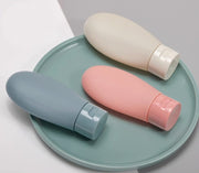 トラベルボトル 詰め替え容器 単品 60ml 小分け 化粧水 乳液 シャンプー 化粧品 持ち運び ミニサイズ 携帯 旅行 出張 便利 シンプル