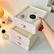 収納ボックス 収納ケース 卓上収納ボックス 引き出し収納 韓国風 ギンガムチェック ハート 小物収納 スタッキング ミニチェスト 引き出し 小物入れ 1段 卓上 積み重ね可能 文房具 事務用品 筆記用具 コスメ 化粧品 整理整頓 女性 レディース 女子 チェック リボン ハート かわいい キュート おしゃれ