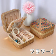 アクセサリーケース ジュエリーボックス 鏡付き 収納ケース 持ち運び ネックレス 指輪 ピアス リング 整理整頓 四角形 スクエア おしゃれ