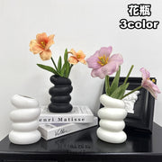 花瓶 花びん フラワーベース 卓上 装飾 フラワースタンド ボトル型 瓶型 置物 インテリア フラワーアレンジメント 生花 造花 オフィス 自宅 店舗 寝室 玄関 撮影おしゃれ かわいい プラスチック製 割れない 軽量
