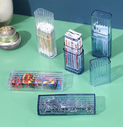 小物入れ フタ付き 小物収納 収納ケース 綿棒 爪楊枝 メイク道具 ヘアゴム 絆創膏 持ち運び ポータブル 携帯 衛生用品 化粧品収納 整理整頓 透明 クリア シンプル お出かけ 便利 旅行