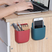 ウォールラック スマホホルダー 壁掛け 粘着テープ式 充電穴付き USB リモコンラック フック付き 小物入れ 壁掛け収納 ウォールケース スマホホルダー 壁面収納 整理整頓 ケーブル穴 小物入れ 眼鏡スタンド 穴あけ不要 収納用品 小物入れ 便利グッズ シンプル スタイリッシュ 単色 おしゃれ 雑貨 簡単 便利