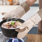 鍋つかみ 2個セット 両手用 鍋敷き マット ミトン シリコン製 キッチン用品 耐熱 フック穴付き ループ付き 鍋掴み 滑り止め
