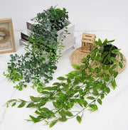 フェイクグリーン 人工観葉植物 造花 緑 つる 吊り下げ リーフ 葉っぱ 装飾 飾り インテリア小物 植木鉢 枯れない 鉢植え 長い ロング リビング 玄関 トイレ 洗面所 寝室 おしゃれ ナチュラル かわいい