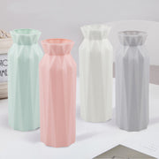 花瓶 花びん フラワーベース 単品 1個 花器 プラスチック製 割れにくい リビング 寝室 玄関 飾り 装飾 インテリア雑貨 おしゃれ 北欧風 シンプル