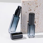 アトマイザー 10ml ガラス瓶 小分け 詰め替え容器 スプレーボトル 香水 化粧水 旅行 持ち運び 携帯用 透明 クリア