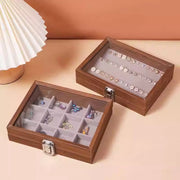 アクセサリーケース ジュエリーボックス 木製 大容量 仕切り コンパクト 携帯 持ち運び 収納 保管 展示 ディスプレイ クリア窓 リング 指輪 ピアス ネックレス イヤリング