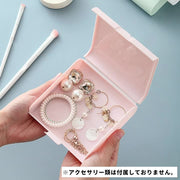 アクセサリーケース 小物入れ アクセサリー収納 指輪 ピアス ネックレス メイク道具 ヘアゴム ヘアアクセサリー サニタリー ナプキン プラスチック製 四角 スクエア シンプル 無地 おしゃれ かわいい 持ち運び コンパクト 多用途