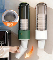 コップディスペンサー 紙コップホルダー 壁掛け 取付け簡単 穴あけ不要 防塵 衛生 透明窓 おしゃれ 便利 省スペース 使い捨てコップ用 家庭用 業務用 キッチン収納 台所用品