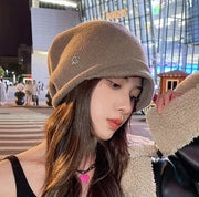 ニット帽 ビーニー ワッチキャップ 帽子 レディース 女性用 ぼうし ツバ付き 深め ソリッドカラー シンプル カジュアル 暖かい あったか 防寒 寒さ対策 ファッション小物 お出掛け