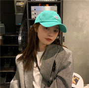 キャップ 野球帽 ベースボールキャップ レディース 帽子 英字 ロゴ 英語 ワンポイント 日よけ 紫外線対策  日除け UV対策 サイズ調整可能  立体的 シンプル 定番 オーソドックス スポーツ アウトドア 運動 お出掛け 女性用 婦人 56cm 58cm カーキ ブラック 黒 ブルー 青 ピンク ホワイト 白 イエロー