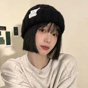 ニット帽 ニットキャップ レディース 女性 メンズ 男性 ユニセックス 男女兼用 帽子 ぼうし ファッション雑貨 ロールアップ タグ 英字 オフホワイト ブラック グレー シンプル カジュアル かわいい キュート 秋 冬