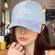 ベースボールキャップ 野球帽 レディース メンズ 女性 男性 ユニセックス 男女兼用 お揃い ペアルック 英字 英語 ロゴ 深め 刺繍 つば長 日よけ 日焼け防止 カジュアル シンプル 可愛い キュート 普段使い かわいい お出かけ お散歩 アウトドア キャンプ レジャー 春 夏
