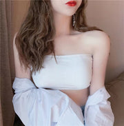 ストラップレスブラ チューブトップブラ ブラジャー 下着 レディース 女性 肩紐なし ホックあり パット入り パッド一体型 無地 シンプル リラックス おしゃれ かわいい 見せブラ 肩出しファッション ブラック 黒 グレー ワイン ホワイト 白