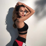 ハーフトップブラ ノンワイヤーブラ ブラジャー レディース 女性 婦人 インナー 下着 スポーツブラ ダブルストラップ クロス 編みデザイン ダンス衣装 セクシー カジュアル 単色 おしゃれ かわいい 運動 通気性 黒 白 ピンク