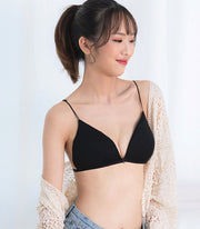 三角ブラ ブラジャー 女性下着 ノンワイヤー フロントホック 無地 細ストラップ 肩紐細め レディース シンプル おしゃれ 黒 白 ワイン ブラック ホワイト グレー