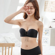 ストラップレスブラ ブラジャー 単品 無地 レディース インナー レース 編み上げ ずれにくい エレガント 上品 セクシー 綺麗 可愛い おしゃれ 女子力アップ 婦人用 女性用 黒 肌色