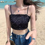 キャミソール カップ付き トップス レディース 女性用 ショート丈 レース バラ ローズ フラワー おしゃれ 可愛い へそ出し 肌見せ 見せブラ