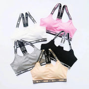 ジュニアブラ キッズブラ ブラジャー 単品 女の子 女子 こども用 子ども用 カップ付き Y字 ノンワイヤー ハーフトップブラ スポーツブラ ファーストブラ 子供用 小学生 高学年 中学生 インナー 下着 スポーティー カジュアル 英字ロゴ アルファベット かっこいい シンプル デイリー 普段使い