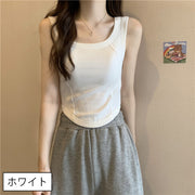 タンクトップ レディース 女性用 カップ付き ショート丈 クロップド丈 ブラトップ インナー 無地 単色 おしゃれ かわいい スタイリッシュ シンプル カジュアル デイリー 重ね着 普段使い リラックスウェア