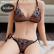 ブラジャー 三角ブラ Tバックショーツ 紐パン パンツ 2点セット 上下セット レディース 女性 インナー 下着 リボン サイド紐 シースルー 透け 薄手 刺繍レース 花柄 フラワー ブラック ホワイト ピンク セクシー 大人っぽい フェミニン ガーリー 可愛い キュート おしゃれ